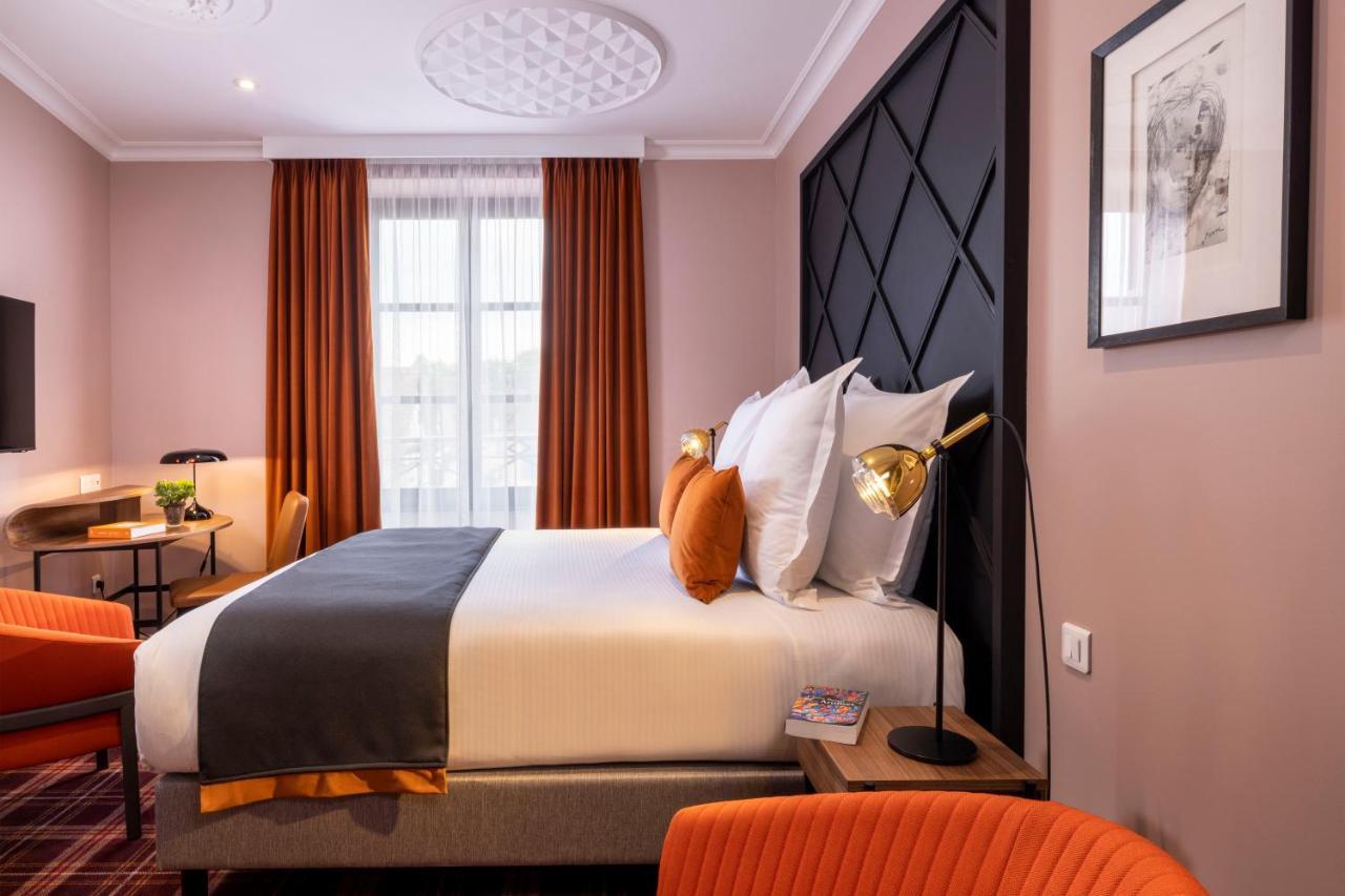 Le Colombier- Room service disponible Colmar Esterno foto
