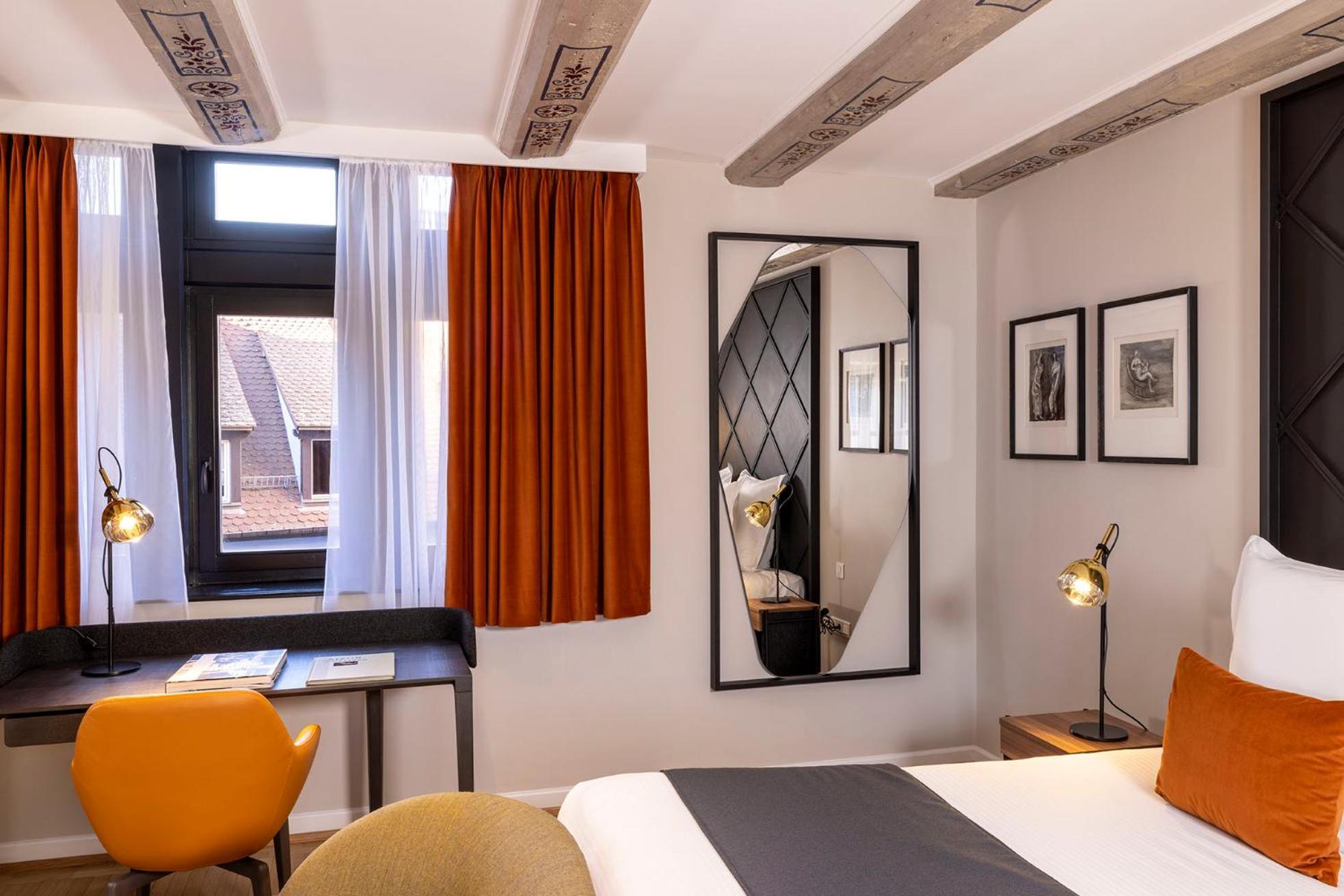 Le Colombier- Room service disponible Colmar Esterno foto
